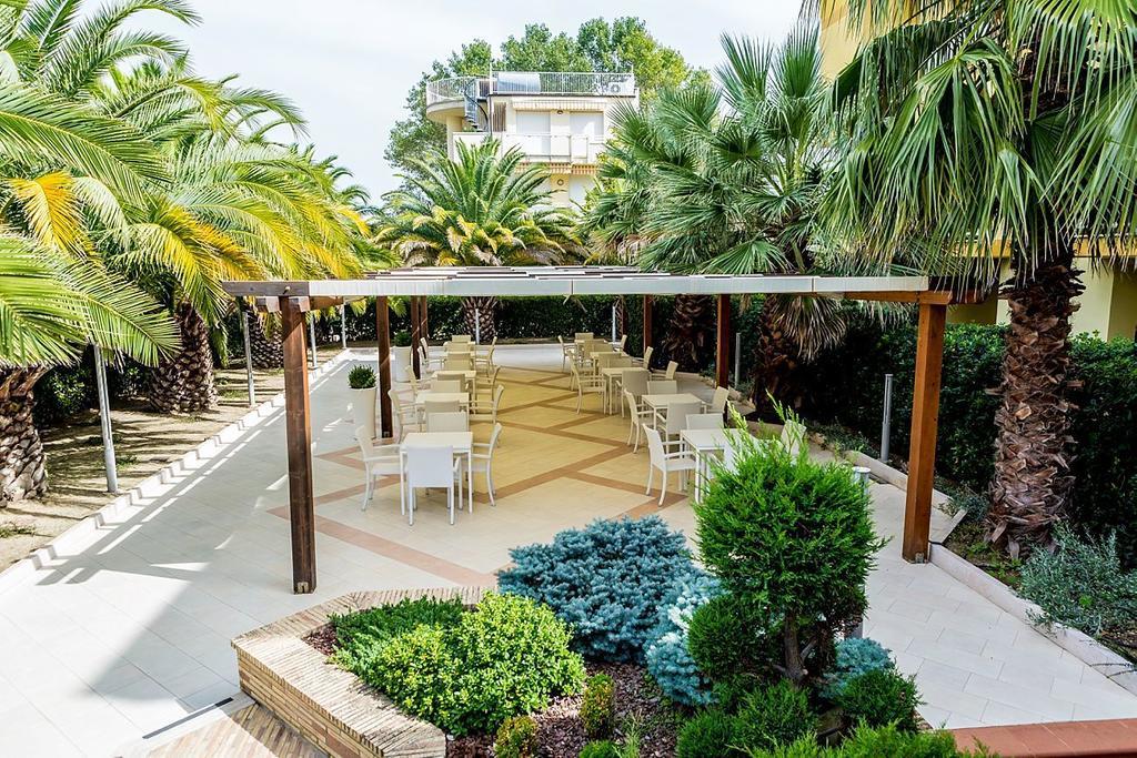 Hotel Vittoria Vasto Esterno foto