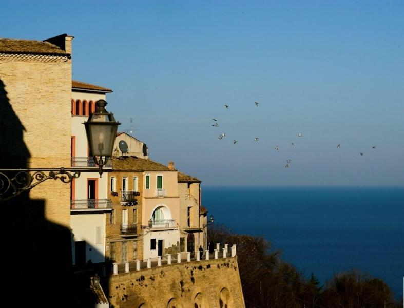 Hotel Vittoria Vasto Esterno foto
